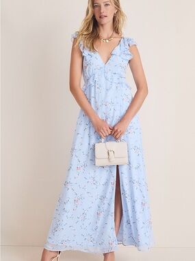 francesca’s Kadence bow-back floral maxi dress